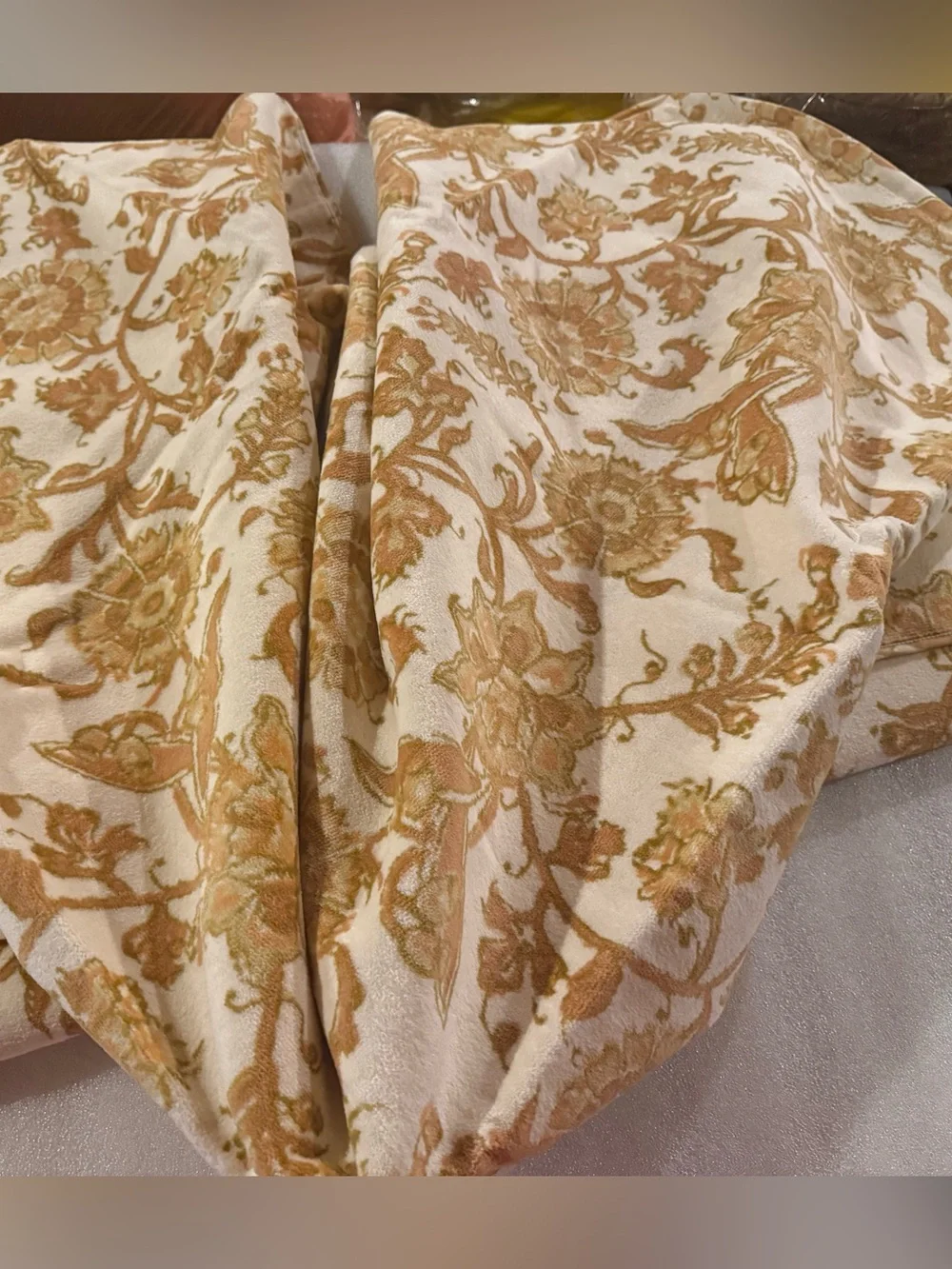 New Vintage Pottery Barn Antonia Kalamkari Bath Towel Set, Two, Warm, 26X55”
